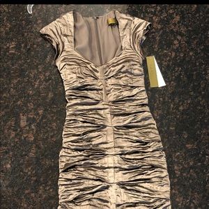 SOLD NWT Nicole Miller Pencil Dress Size 4